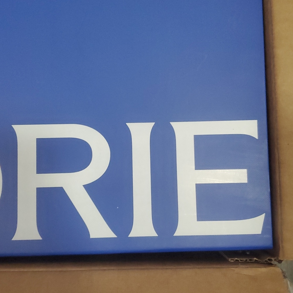 Atorie Big Blue Logo Gift Box - Picture 7 of 9